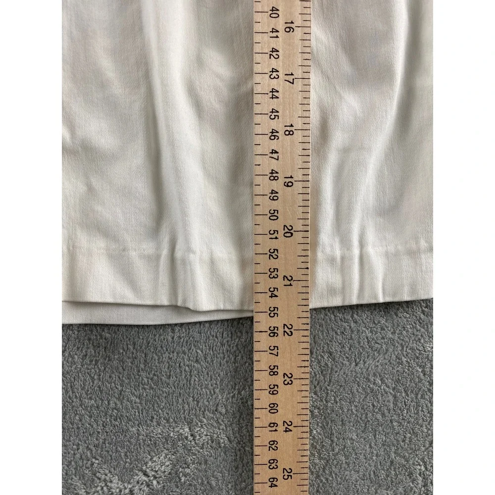 Fit Sight Womens White Pull On Bermuda Shorts Size Medium Stretch Casual Summer